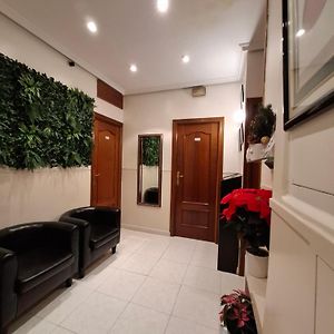 Private Bathroom King Room